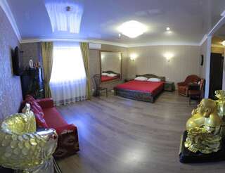 Отель Мини - отель Пекин Николаев Большой двухместный номер с 1 кроватью-1